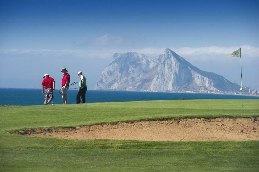Alcaidesa Golf And Beach Resort Bagian luar foto