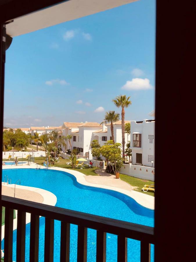 Alcaidesa Golf And Beach Resort Bagian luar foto