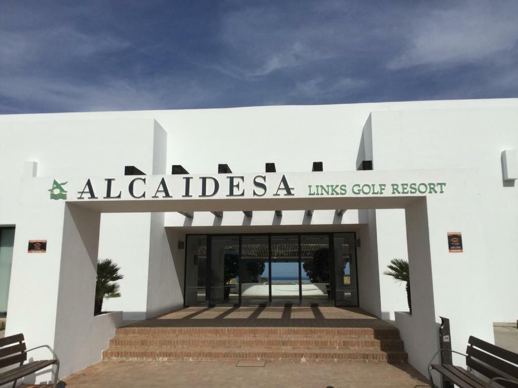 Alcaidesa Golf And Beach Resort Bagian luar foto
